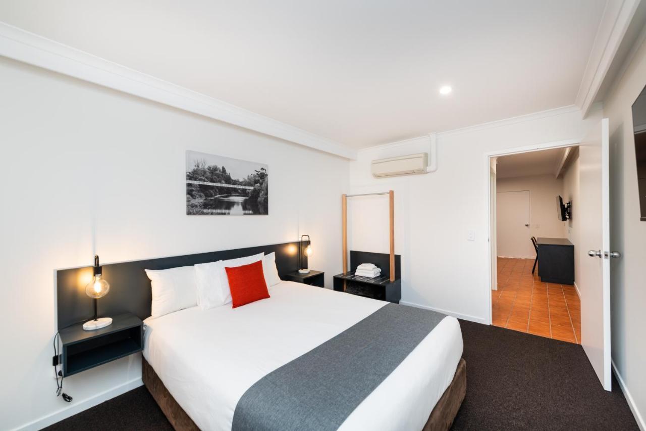 River Motel Queanbeyan Exterior photo